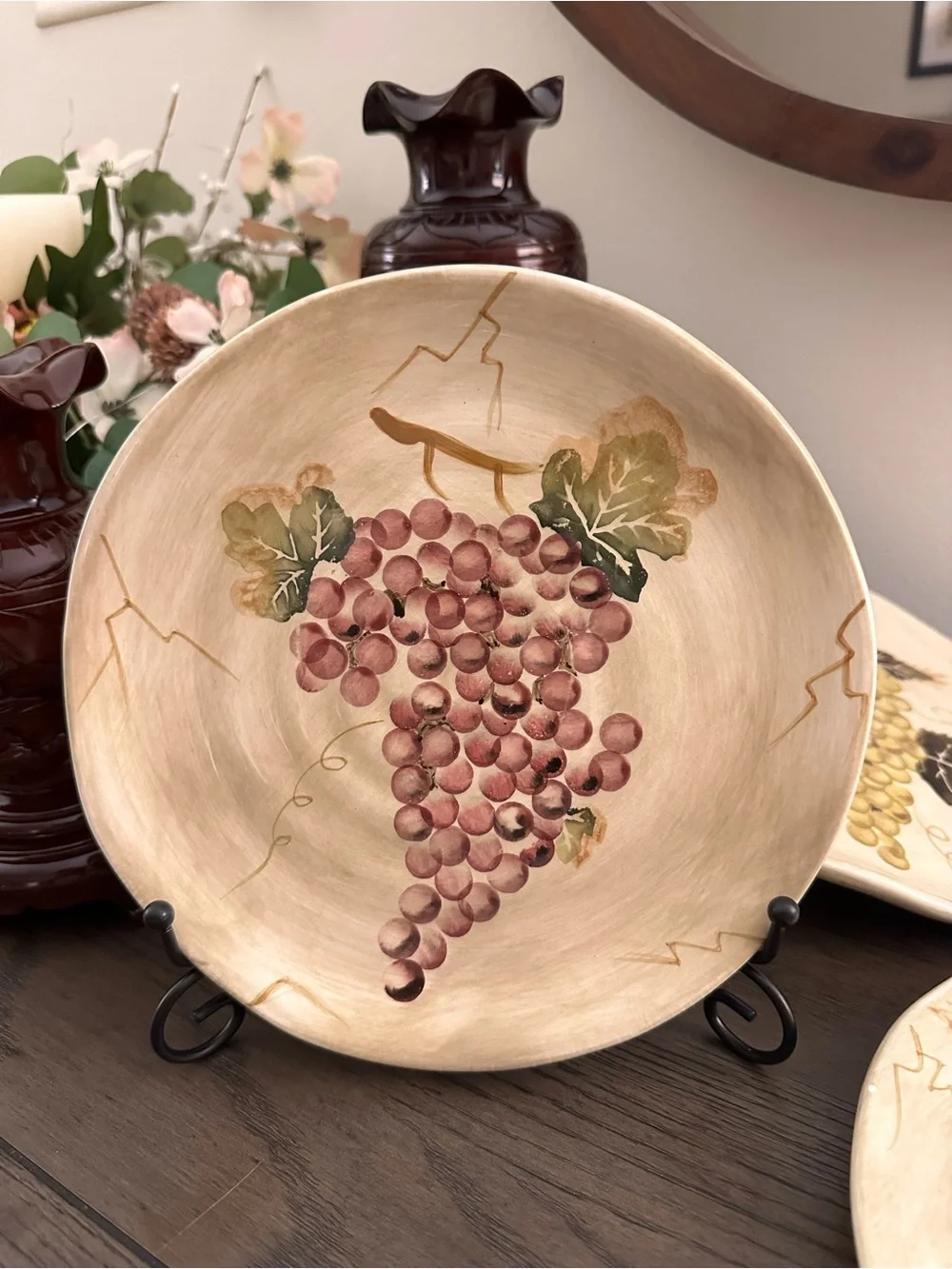 Tabletops Unlimited cabernet hand